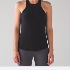 Lululemo high-neck tank top